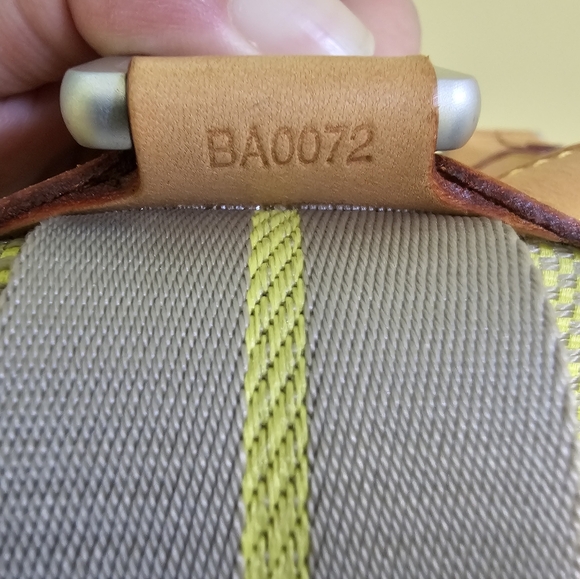 Louis Vuitton N°0284 Golf Bag Lime Green Limited Edition, Louis Vuitton Cup - Picture 5 of 17